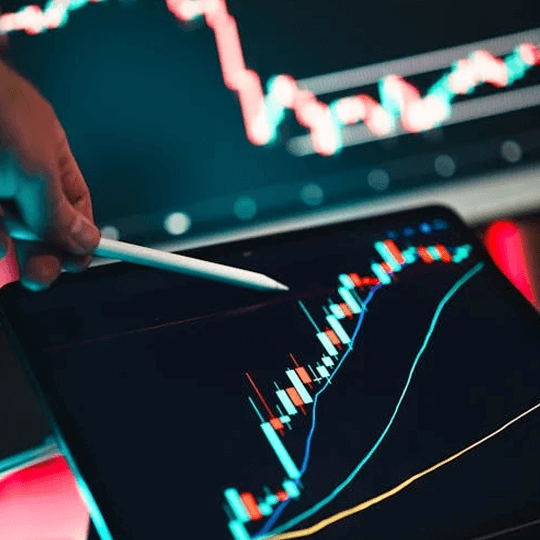 Dralwexis - Team von Kryptowährungsexperten